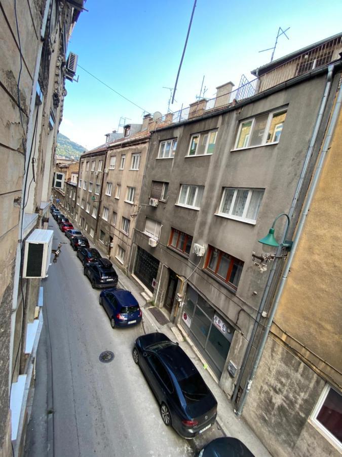Nf'S Home Lovely Apartment In Heart Of Сараєво Екстер'єр фото